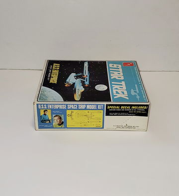 Star Trek Model Kits image 4