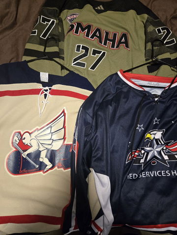 Sweater Weather Has image 4