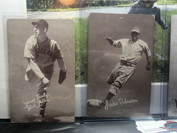 Exhibits baseball image 1