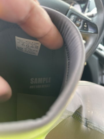 Adidas Yeezy “Coache image 4