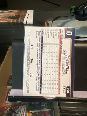 2025 Topps series 2 image 2