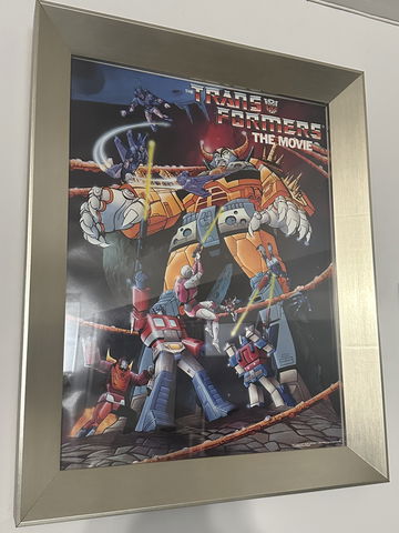 Mail away Transforme image 1