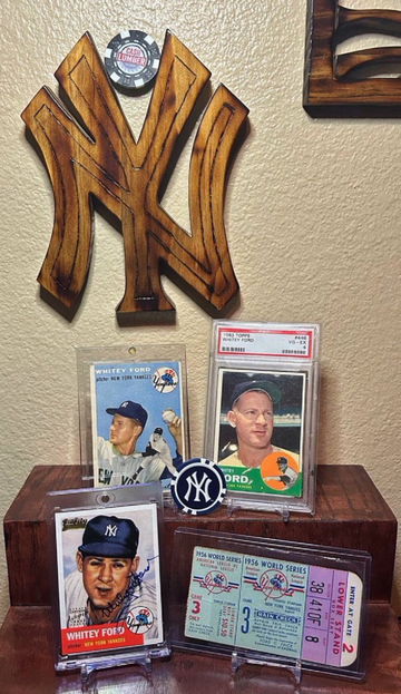 Happy Sunday Mantel! image 1