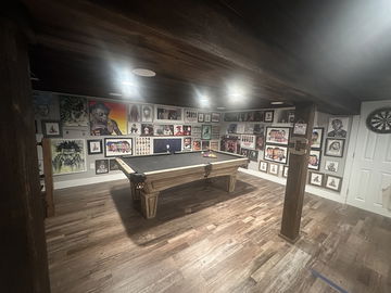 More of the Frank Ca image 1